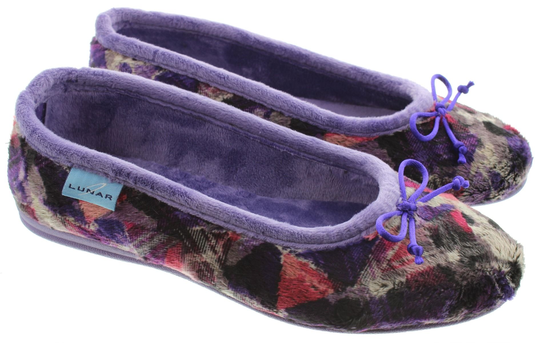 Pump slippers deals