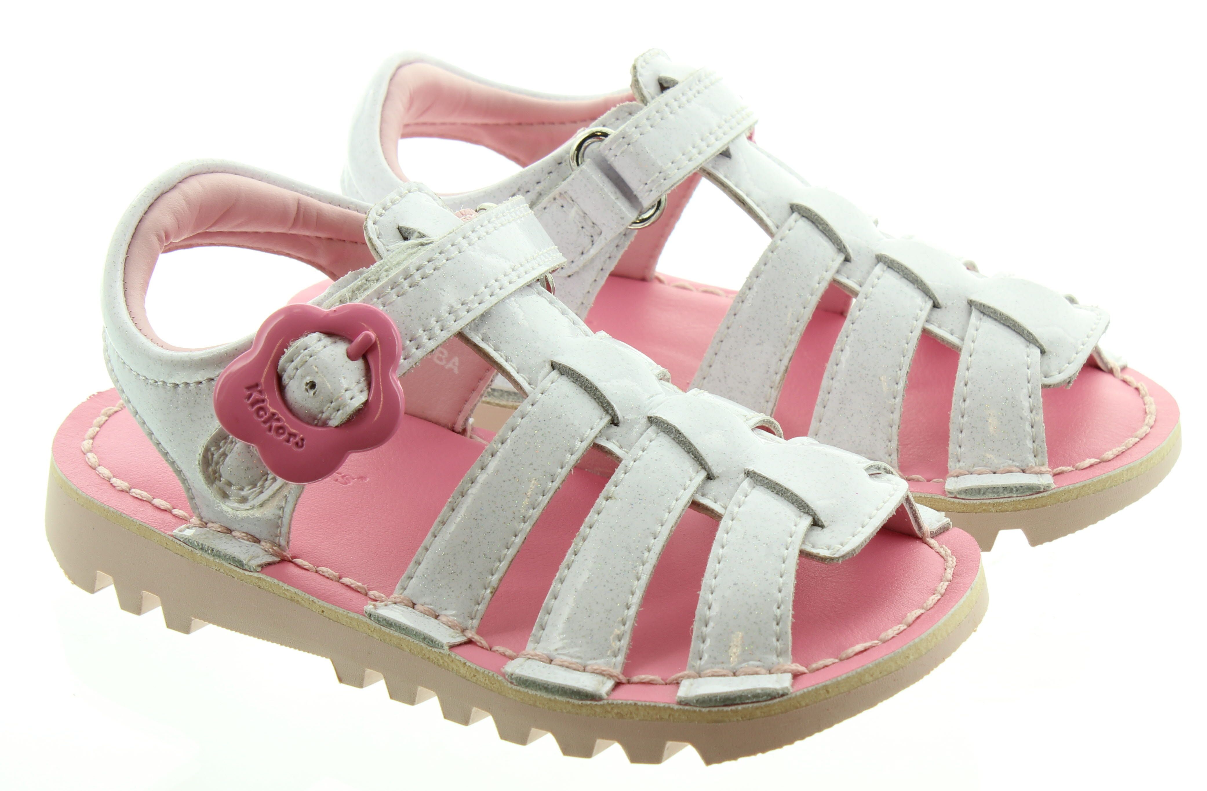 Kids Kick Fleur Sandals In White Patent