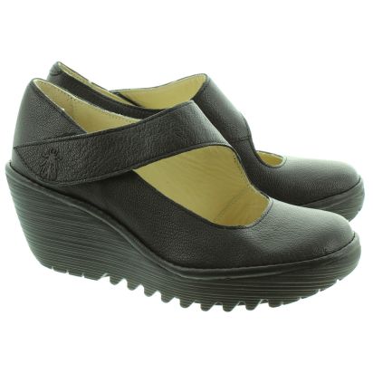 Fly london cheap black shoes