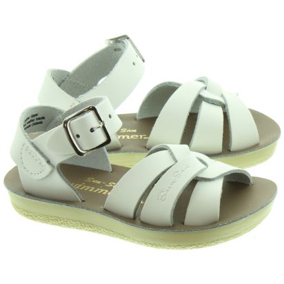 Salt water sandals green top