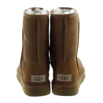 Ugg Ladies Classic Short II Boots In Chestnut in Chestnut