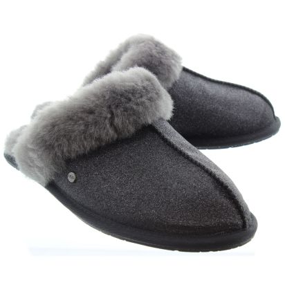 ugg scuffette black