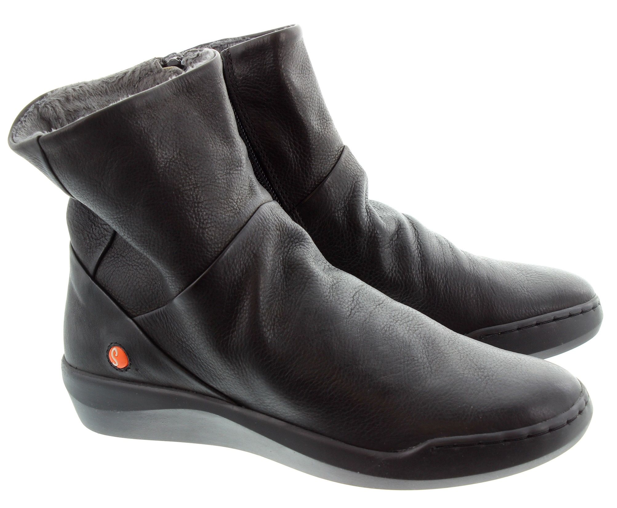 Softinos Ladies Bler Flat Ankle Boots In Black in Black