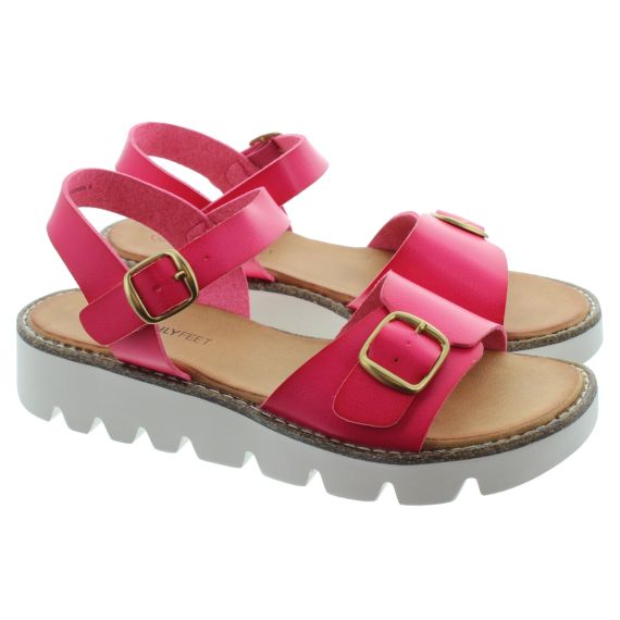 HEAVENLY FEET Ladies Trudy Buckle Sandals In Pink