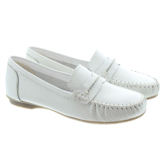 MARCO TOZZI Ladies 24225 Flat Loafers In White