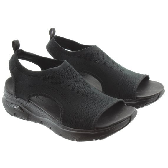 SKECHERS Ladies 119236 City Catch Sandals In Black 