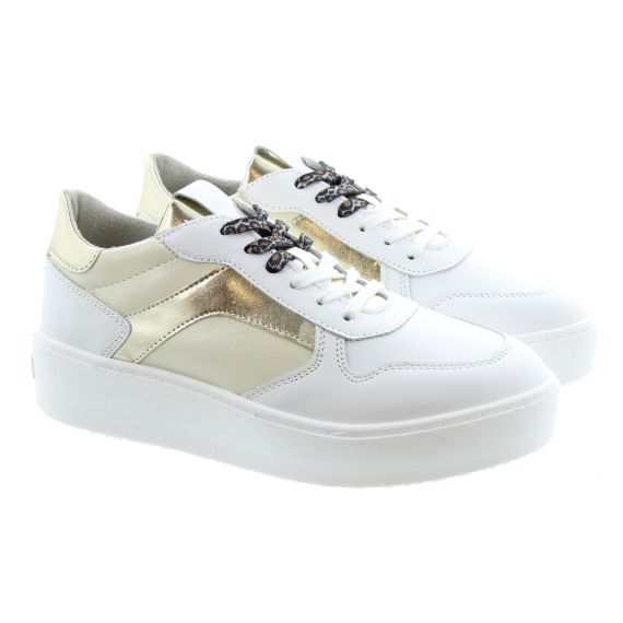 TAMARIS Ladies 23704 Lace Trainers In White Gold