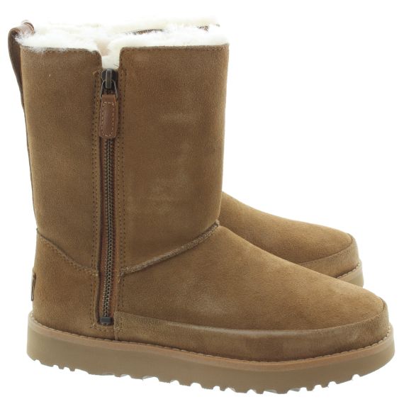 UGG Ladies Classic Zip Short in Chestnut