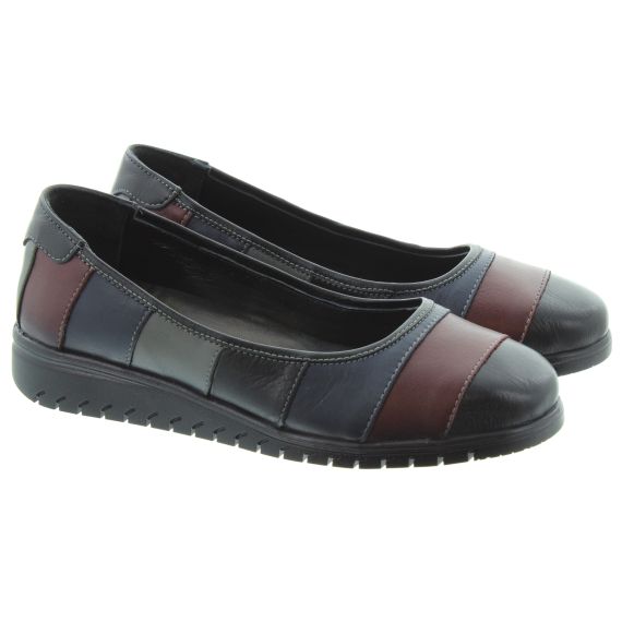 LUNAR Ladies FLE102 Stormy Slip On Shoes In Burgundy