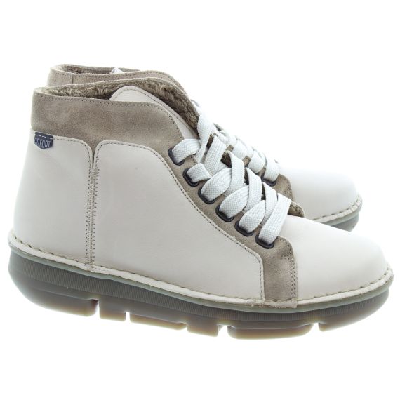 ON_FOOT Ladies On foot 29004 Touch Ankle Boot in Off White