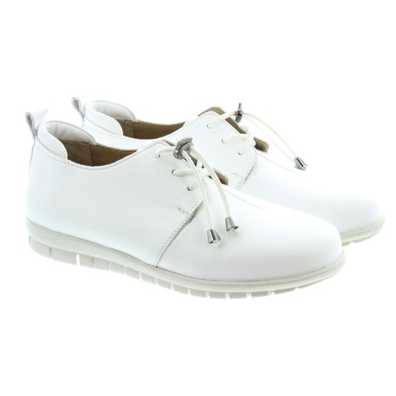 ADESSO Ladies Sarah Elastic Lace Shoes In White