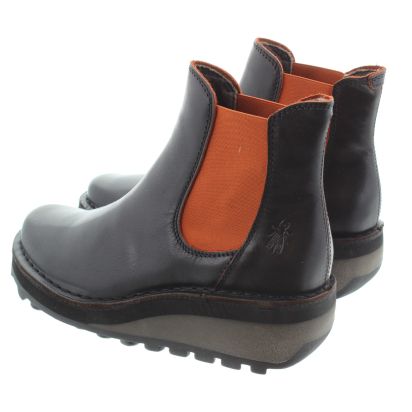 Ladies Huud Chelsea Boots In Black