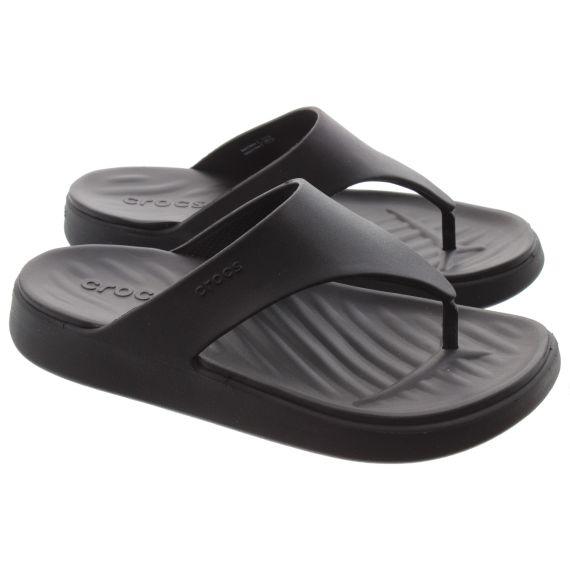 CROCS Ladies Getaway Triangle Flip Sandals In Black