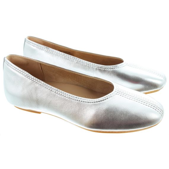 FITFLOP Ladies Delicato Ballet Flat Shoes In Silver