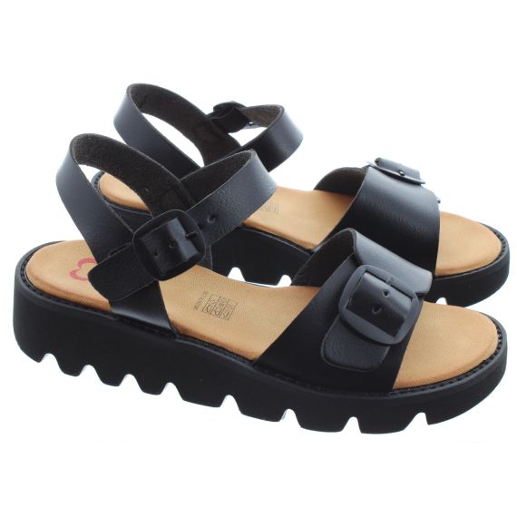 HEAVENLY FEET Ladies Trudy Buckle Sandals In Black